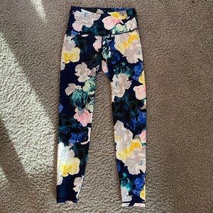 Old Navy Active Go-Dry Athletic Leggings